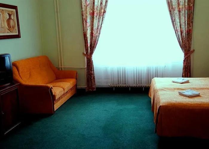 Hotel Ester Karlovy Vary Dış mekan fotoğraf