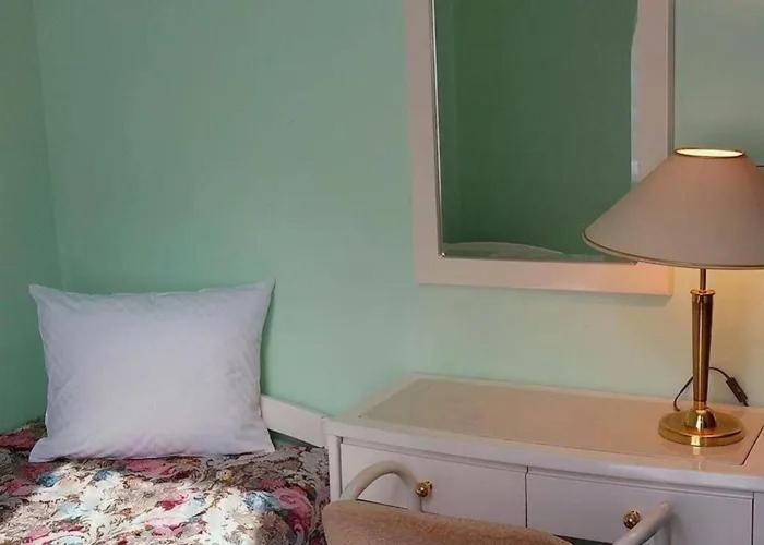 Hotel Ester Karlovy Vary Dış mekan fotoğraf