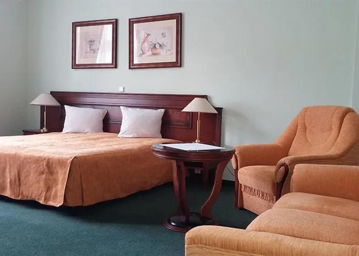 Hotel Ester Karlovy Vary Dış mekan fotoğraf