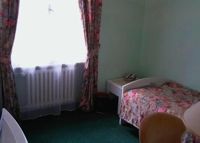 Hotel Ester Karlovy Vary Dış mekan fotoğraf