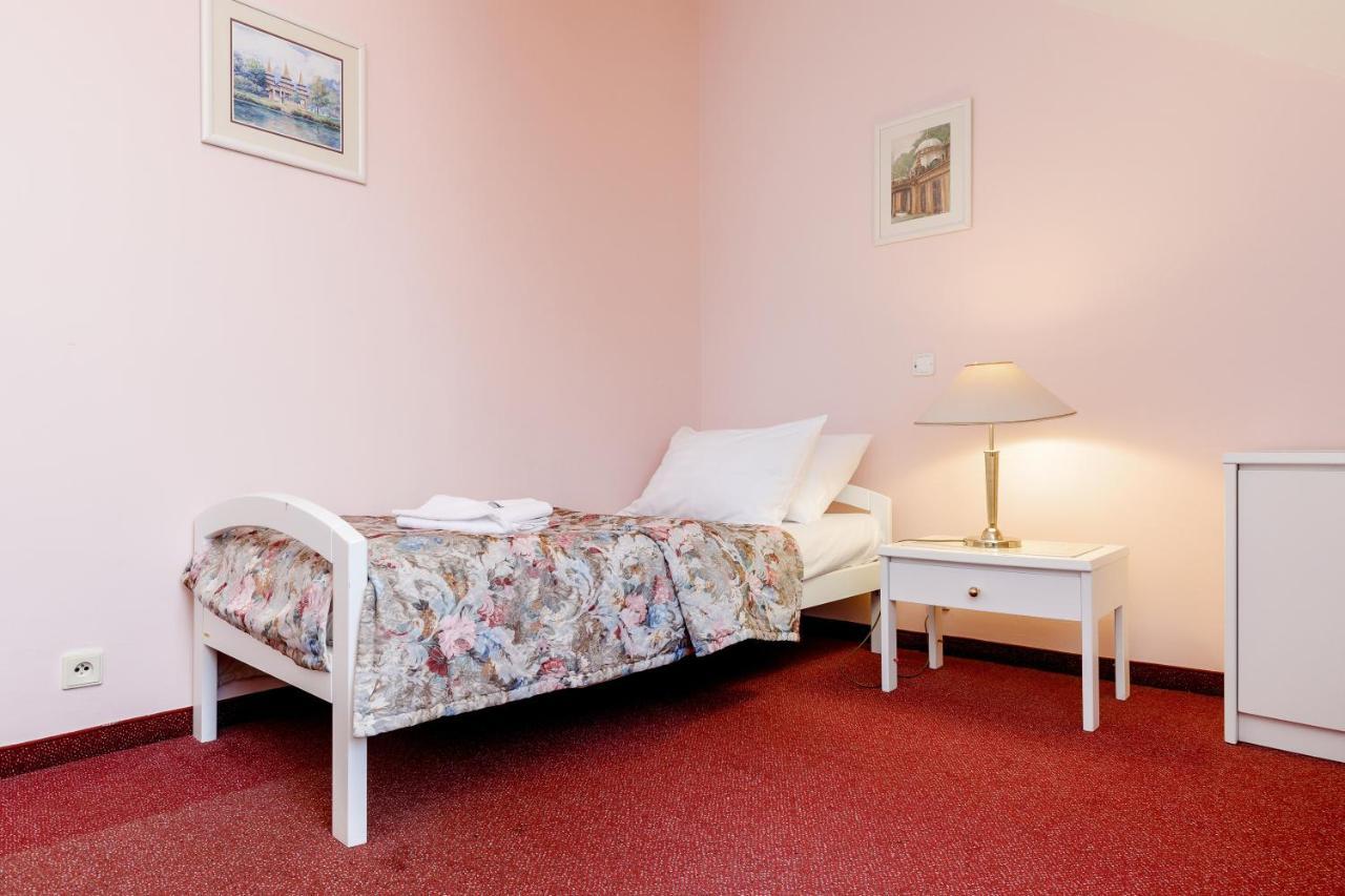 Hotel Ester Karlovy Vary Oda fotoğraf